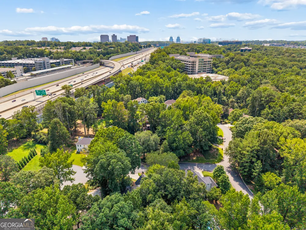 210 Wessex CT Sandy Springs, GA 30328
