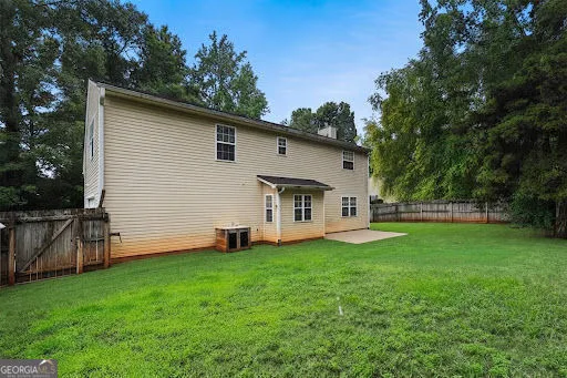 1401 Flanagan Mill DR Auburn, GA 30011