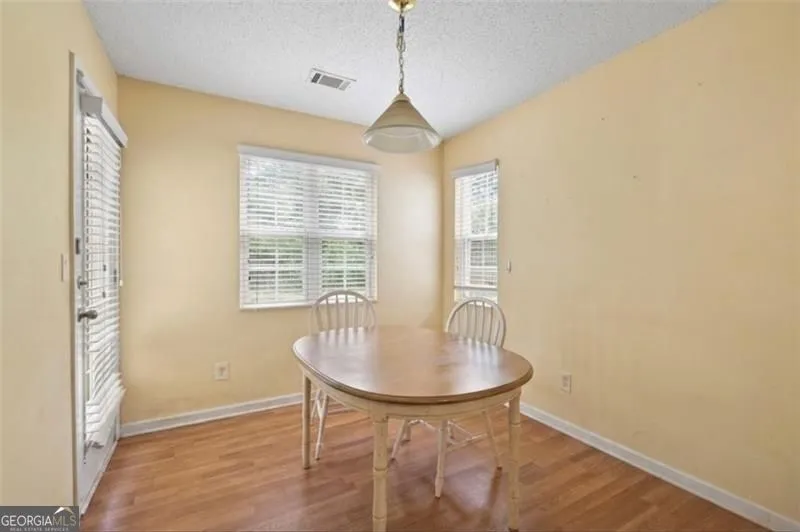 1401 Flanagan Mill DR Auburn, GA 30011