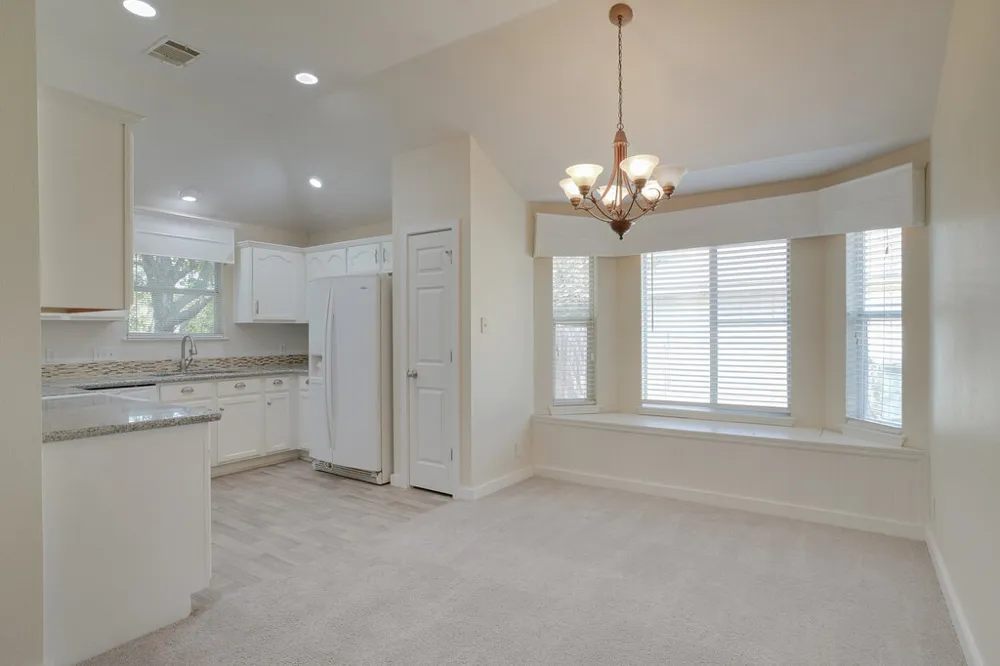 402 Hickory Tree Drive Georgetown, TX 78626