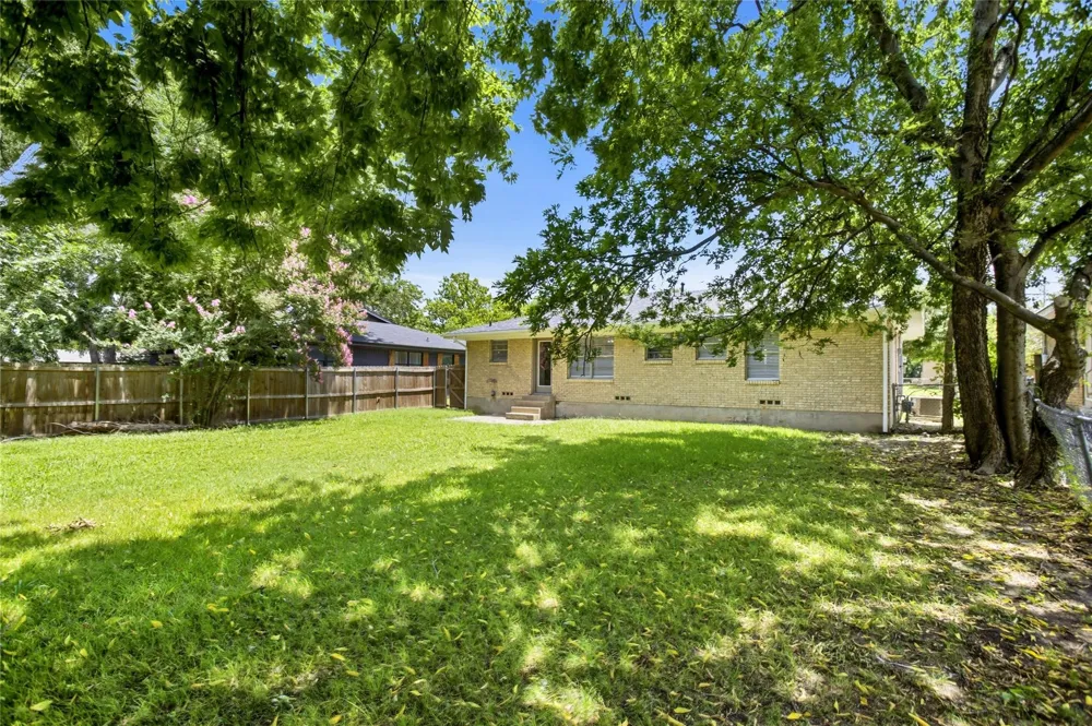 1006 Grant Drive Sherman, TX 75092