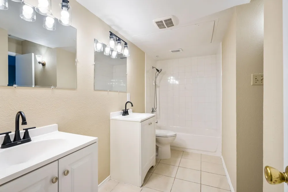 4638 Carr Street The Colony, TX 75056