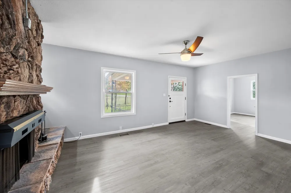 3815 Lucy Trimble Road Burleson, TX 76028