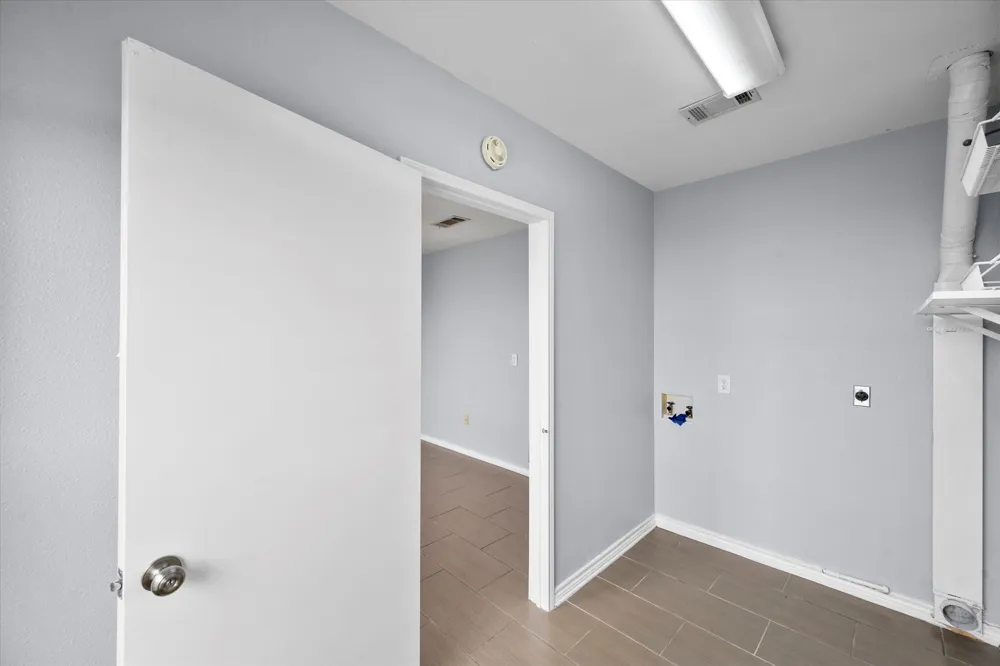 3815 Lucy Trimble Road Burleson, TX 76028