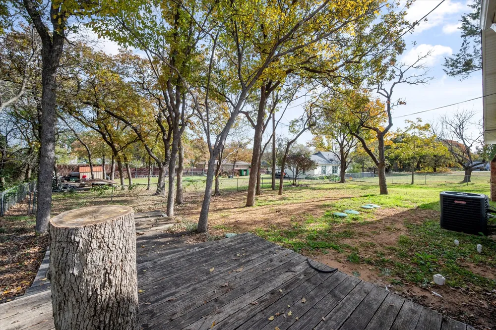 3815 Lucy Trimble Road Burleson, TX 76028