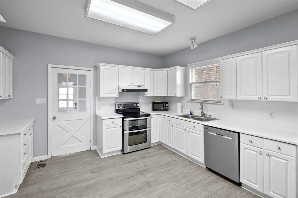 3815 Lucy Trimble Road Burleson, TX 76028
