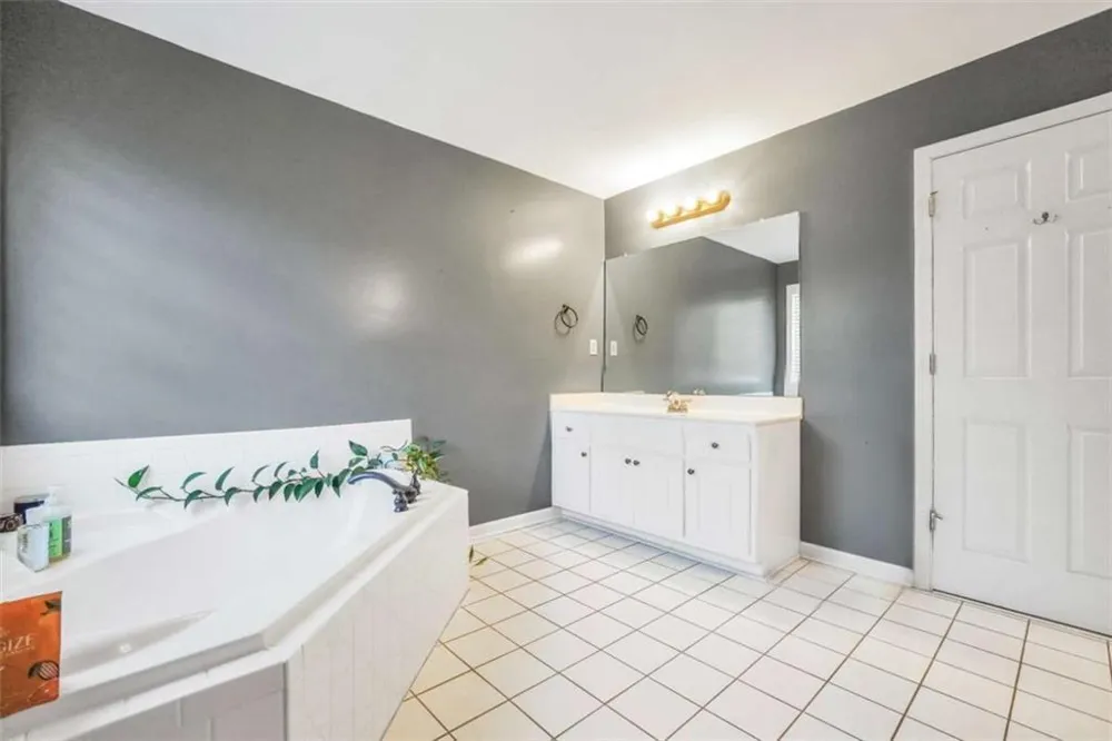 1307 Regatta Way McDonough, GA 30252