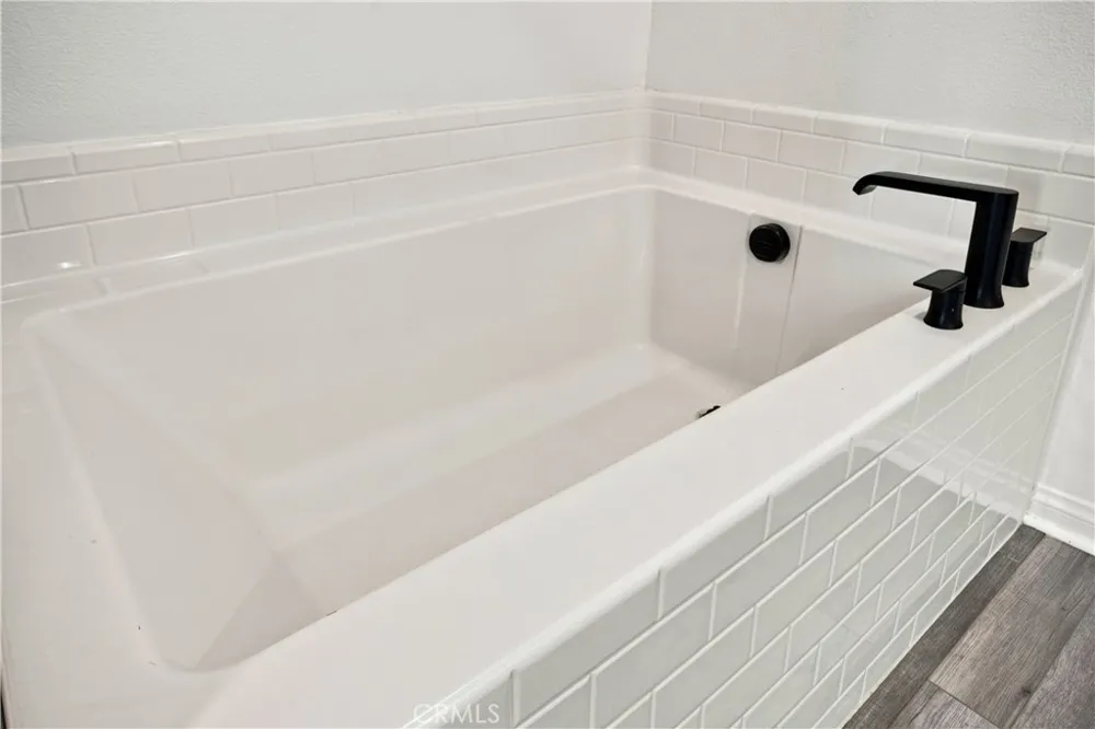 14053 Spurlock Lane #4 Gardena, CA 90247