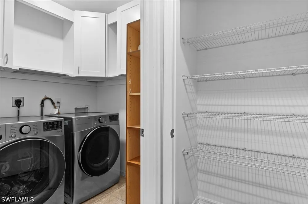 Sutherland Avenue #421 Naples, FL 34119