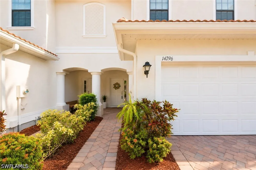 Sutherland Avenue #421 Naples, FL 34119