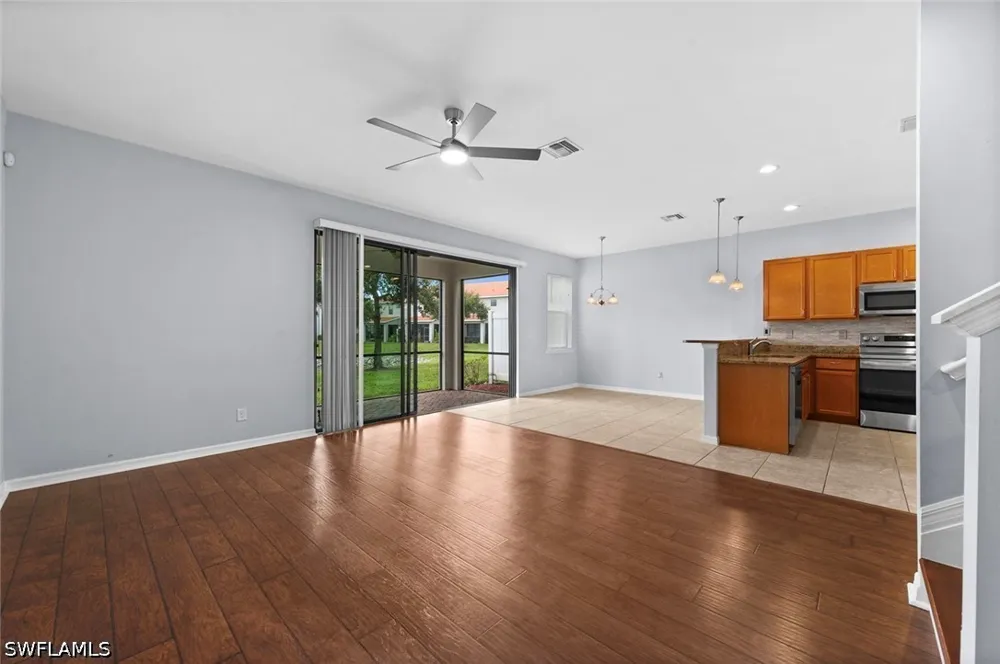 Sutherland Avenue #421 Naples, FL 34119