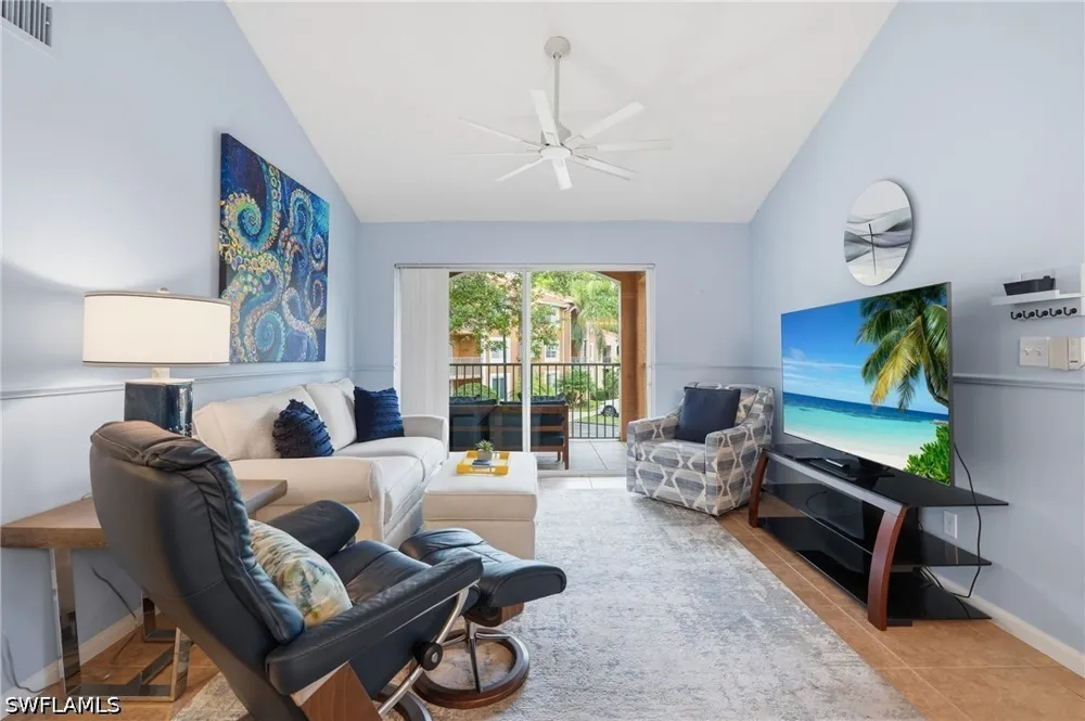 Wildwood Lakes Boulevard #208 Naples, FL 34104