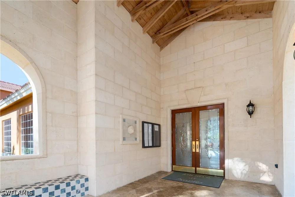 Wildwood Lakes Boulevard #208 Naples, FL 34104