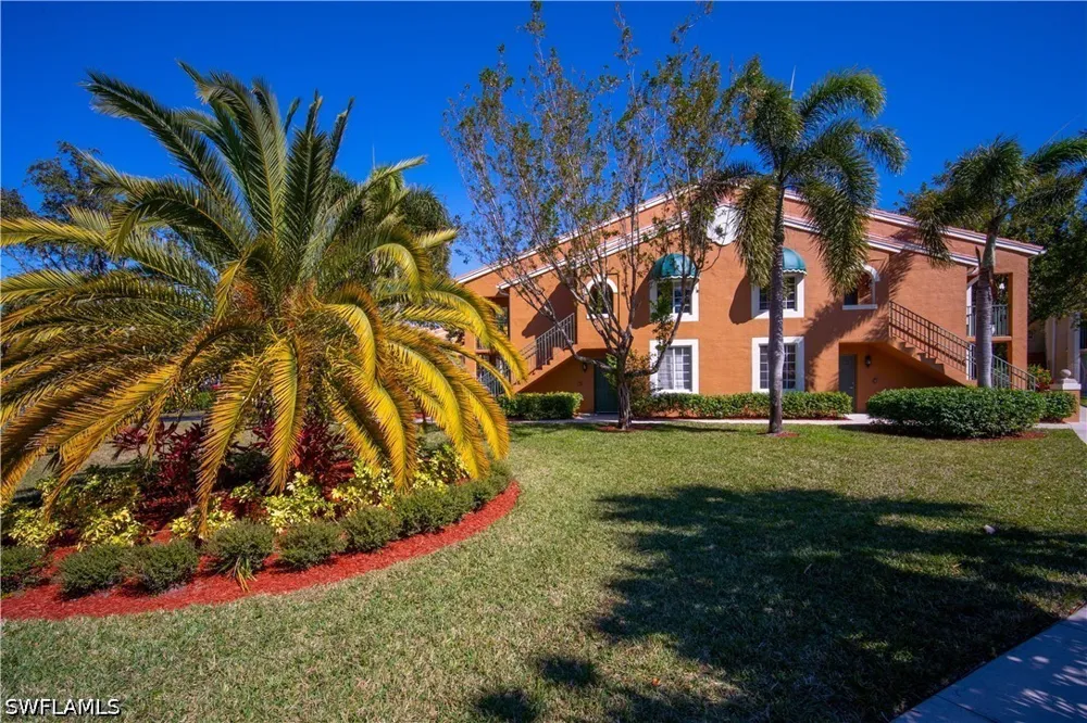 Wildwood Lakes Boulevard #208 Naples, FL 34104