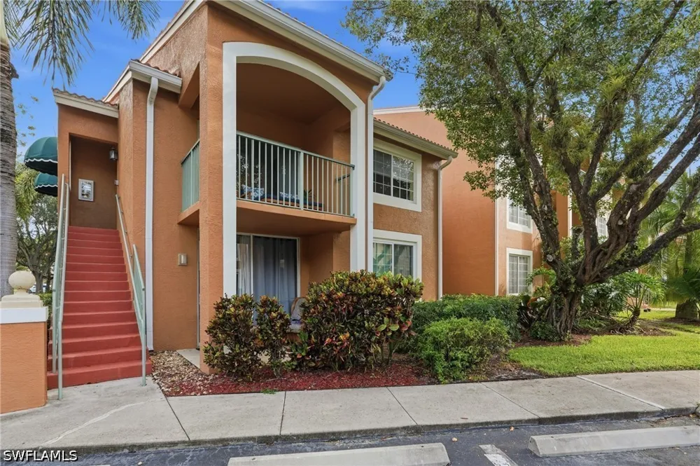 Wildwood Lakes Boulevard #208 Naples, FL 34104
