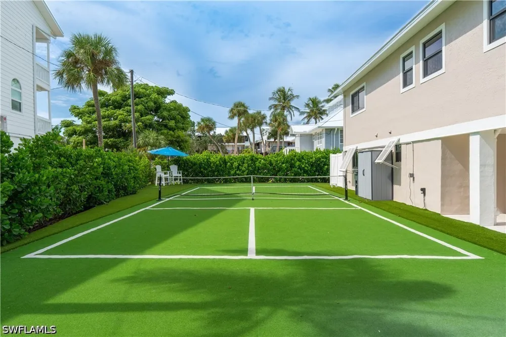 Bayview Avenue Fort Myers Beach, FL 33931