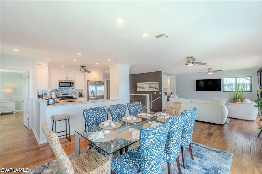 Bayview Avenue Fort Myers Beach, FL 33931