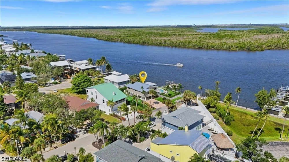 Bayview Avenue Fort Myers Beach, FL 33931
