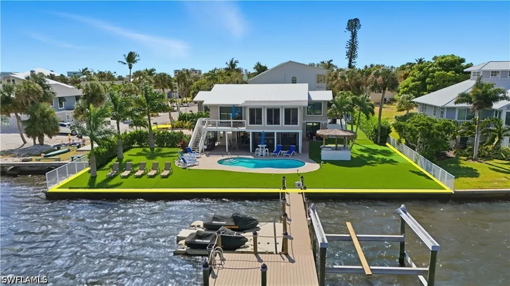 Bayview Avenue Fort Myers Beach, FL 33931