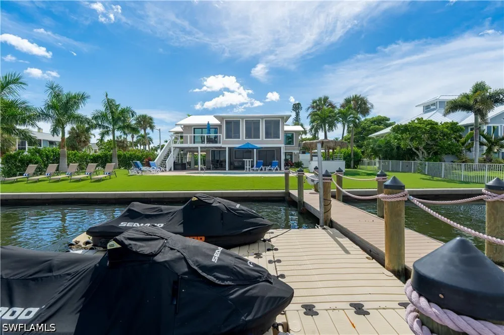 Bayview Avenue Fort Myers Beach, FL 33931
