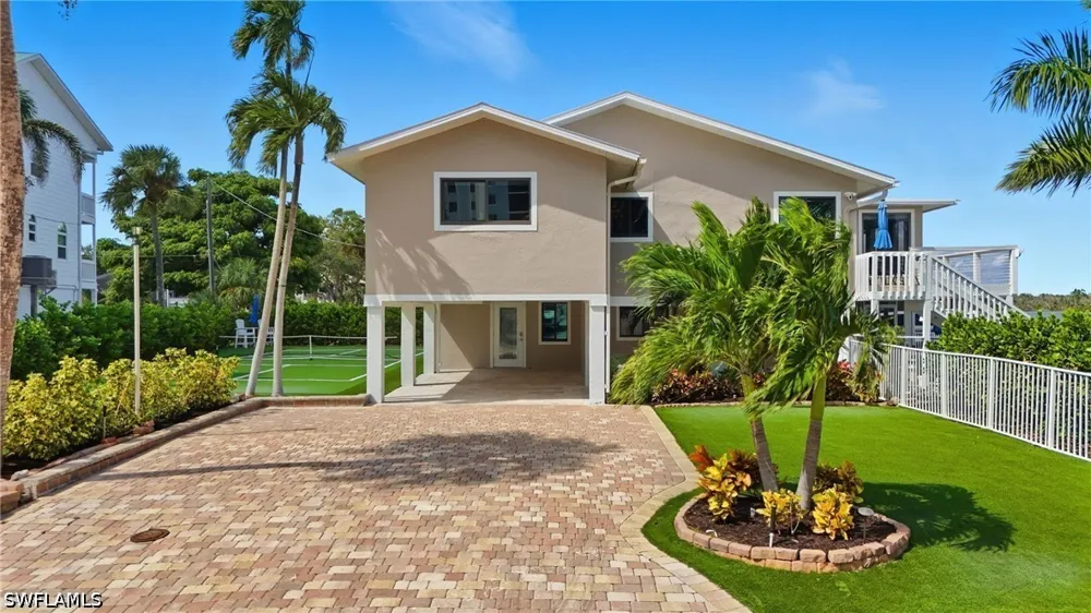 Bayview Avenue Fort Myers Beach, FL 33931