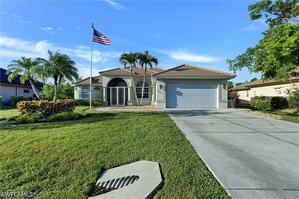 Royal Hammock Boulevard Naples, FL 34114