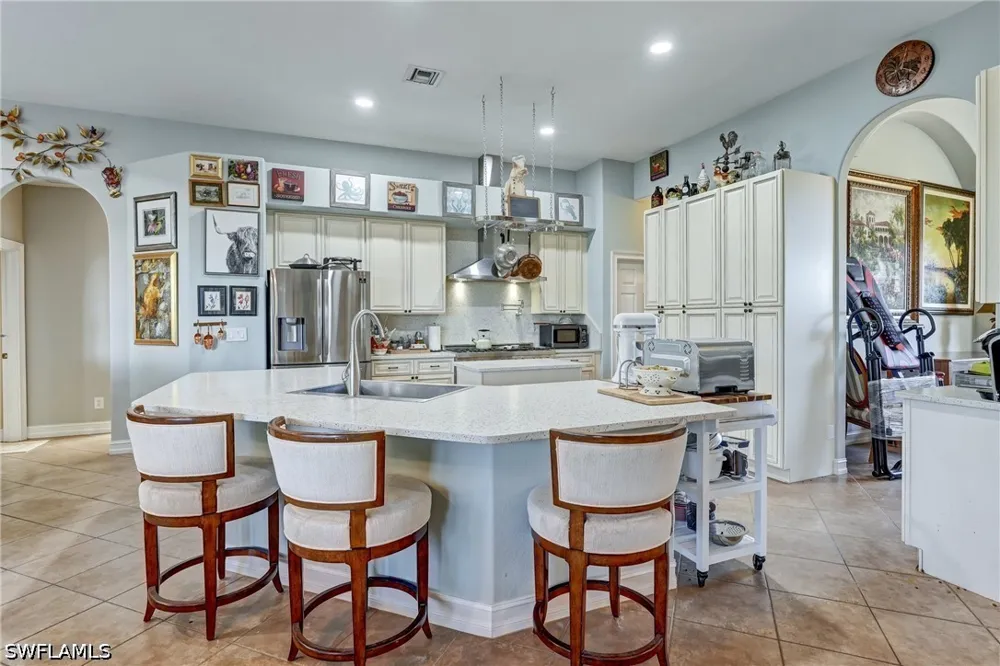 Royal Hammock Boulevard Naples, FL 34114