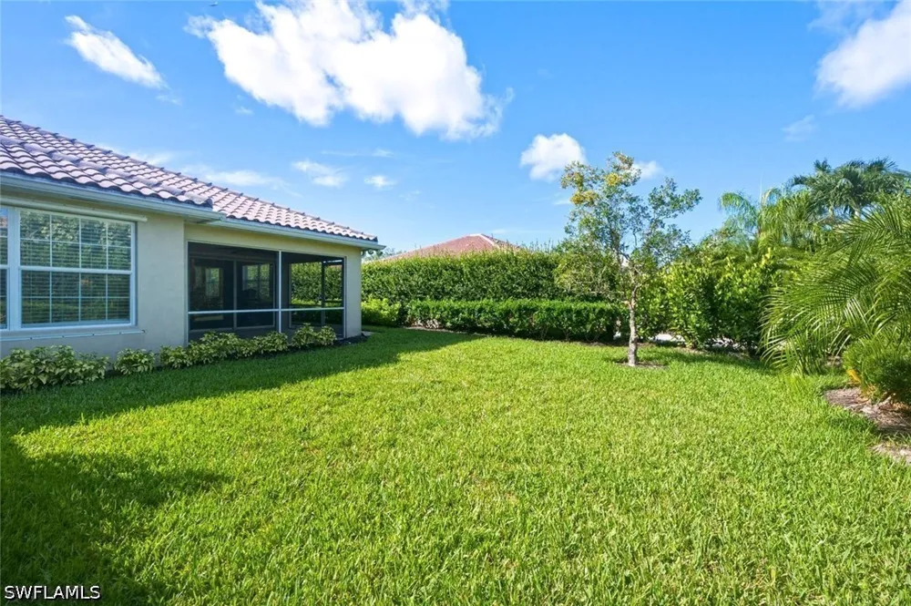 Emilia Lane Naples, FL 34114