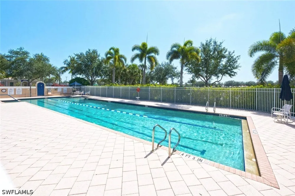 Emilia Lane Naples, FL 34114