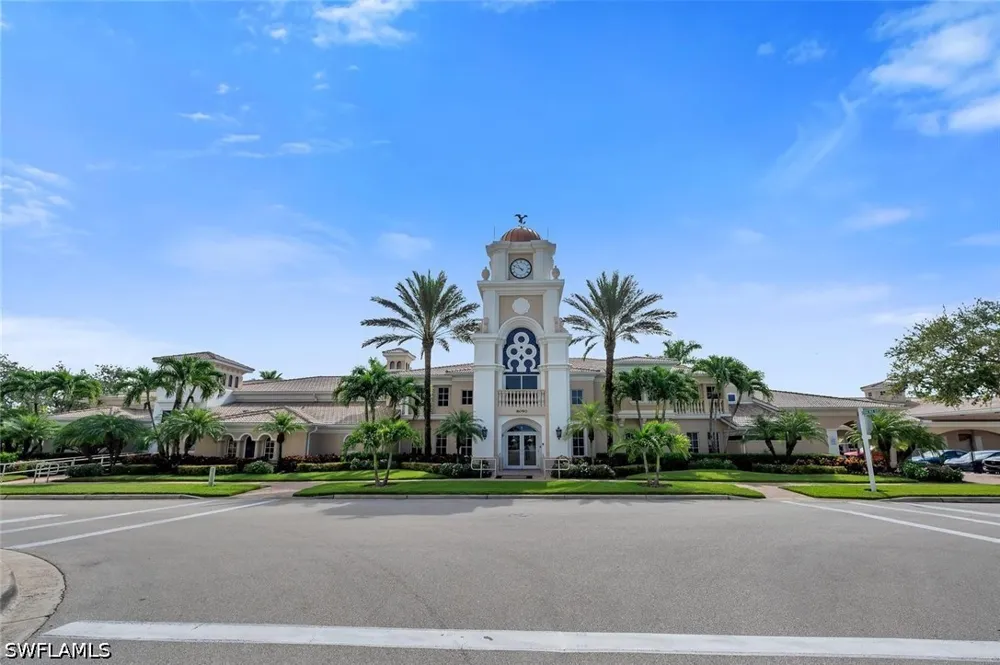 Emilia Lane Naples, FL 34114
