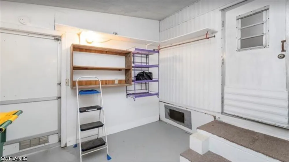Grassy Key Lane Naples, FL 34114