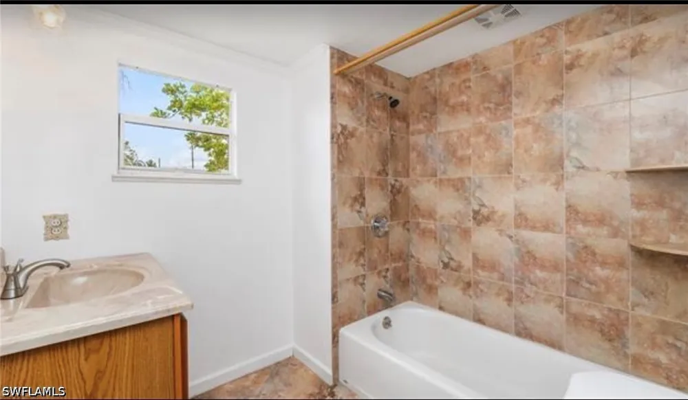Grassy Key Lane Naples, FL 34114
