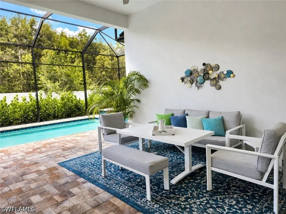 Sapphire Cove Circle Naples, FL 34114