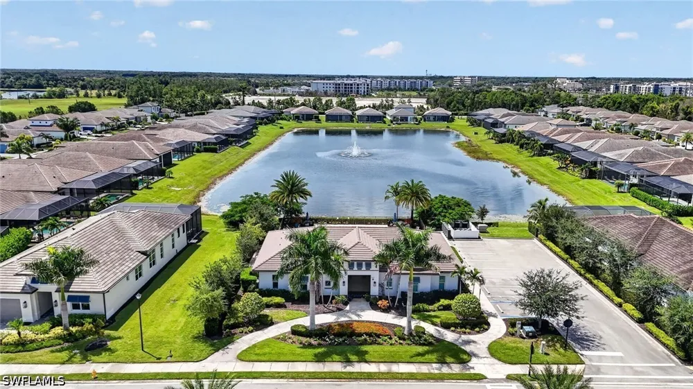 Sapphire Cove Circle Naples, FL 34114