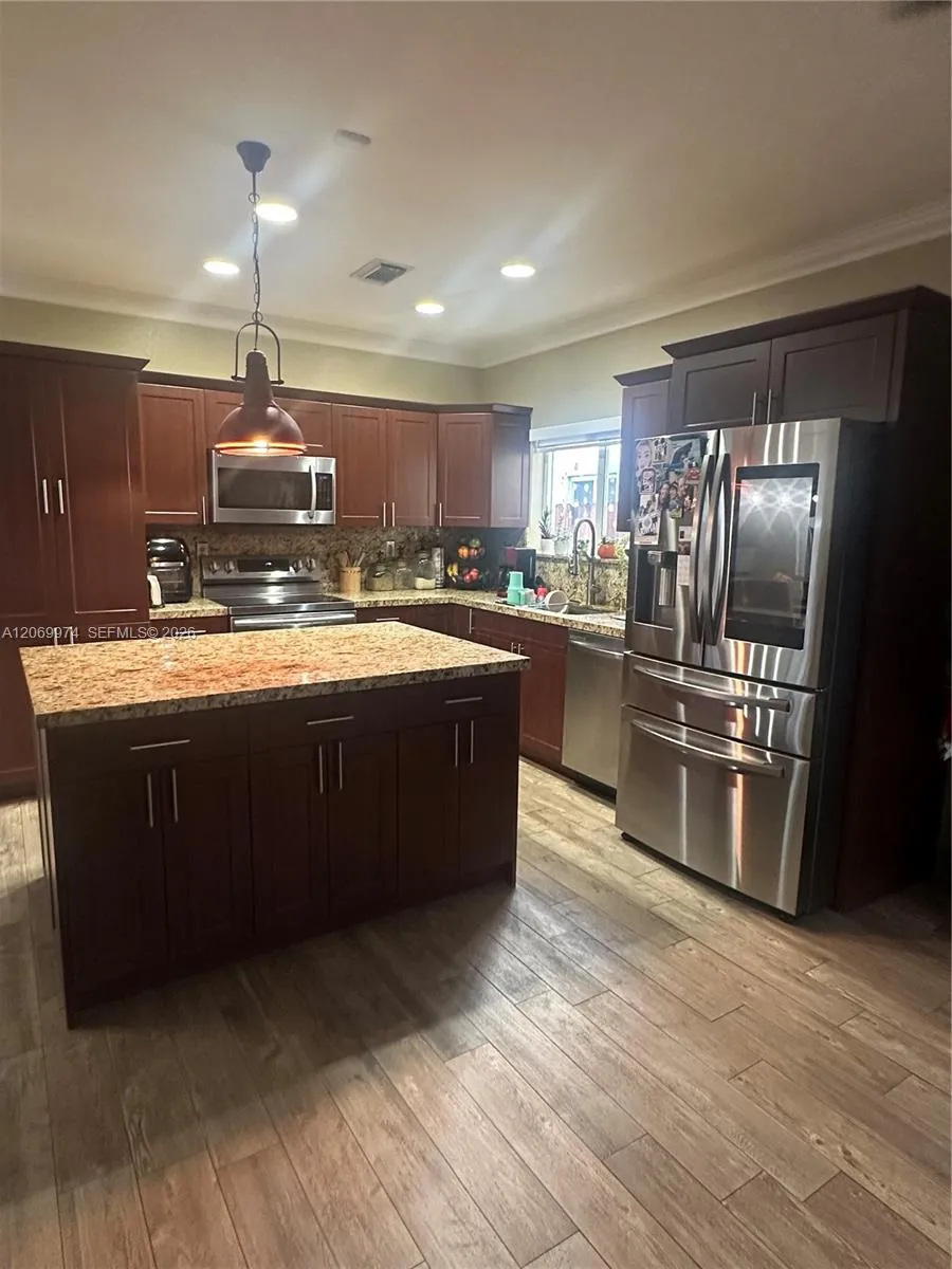 3134 NE 3rd Dr Homestead, FL 33033