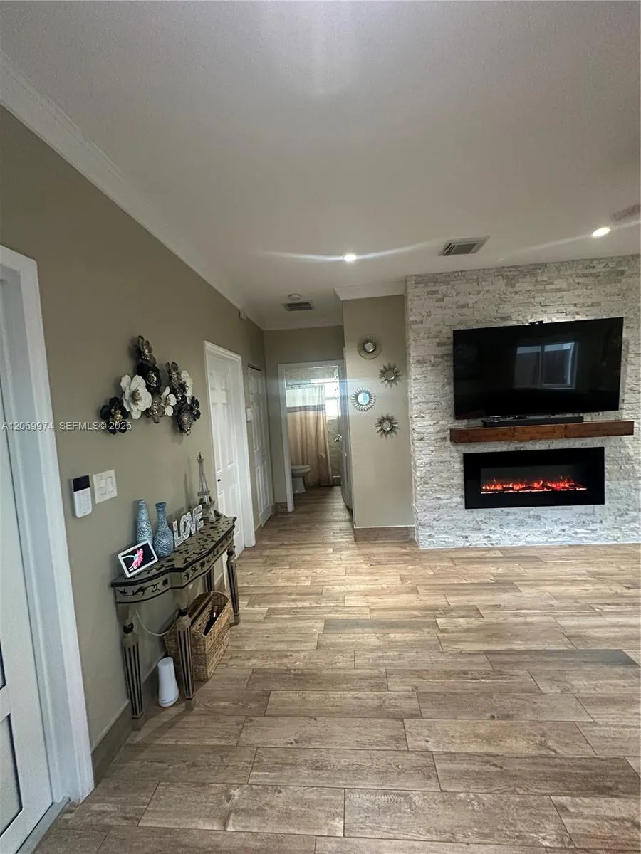 3134 NE 3rd Dr Homestead, FL 33033