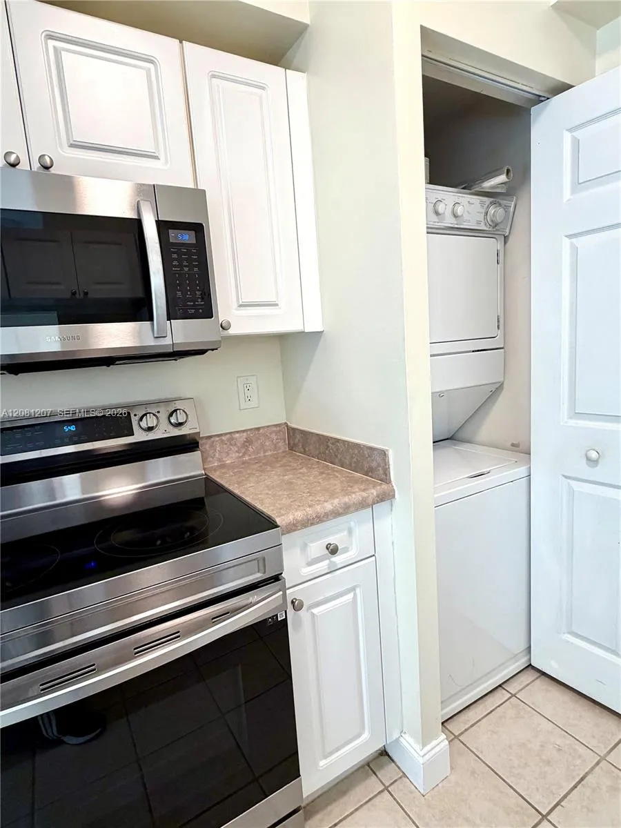 17150 Bay Rd #2419 Sunny Isles Beach, FL 33160