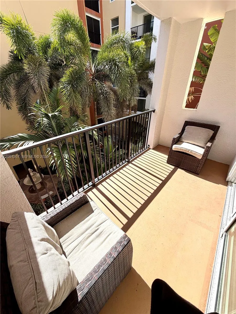 17150 Bay Rd #2419 Sunny Isles Beach, FL 33160