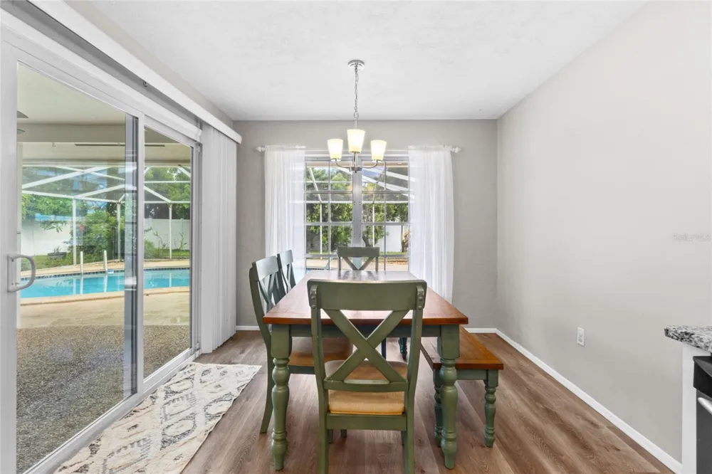 7303 11TH AVENUE W Bradenton, FL 34209