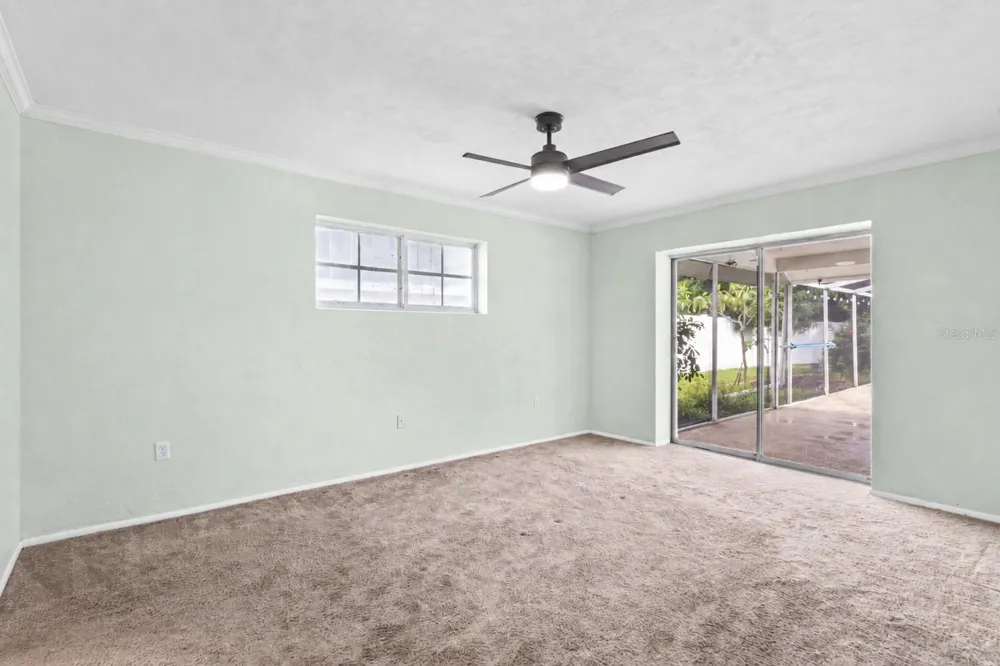 7303 11TH AVENUE W Bradenton, FL 34209