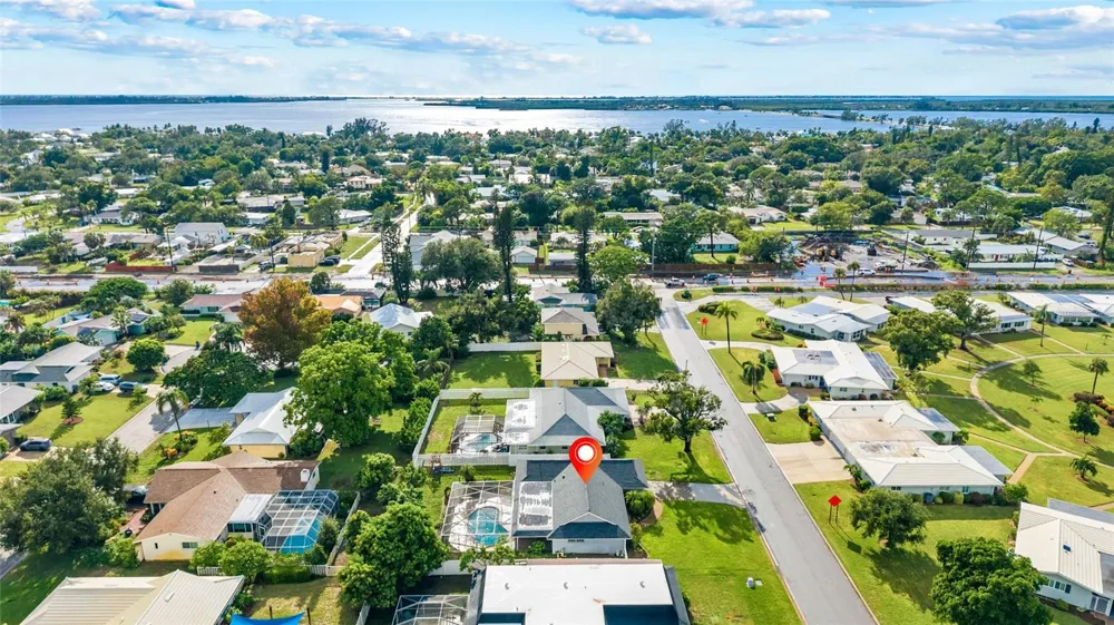 7303 11TH AVENUE W Bradenton, FL 34209