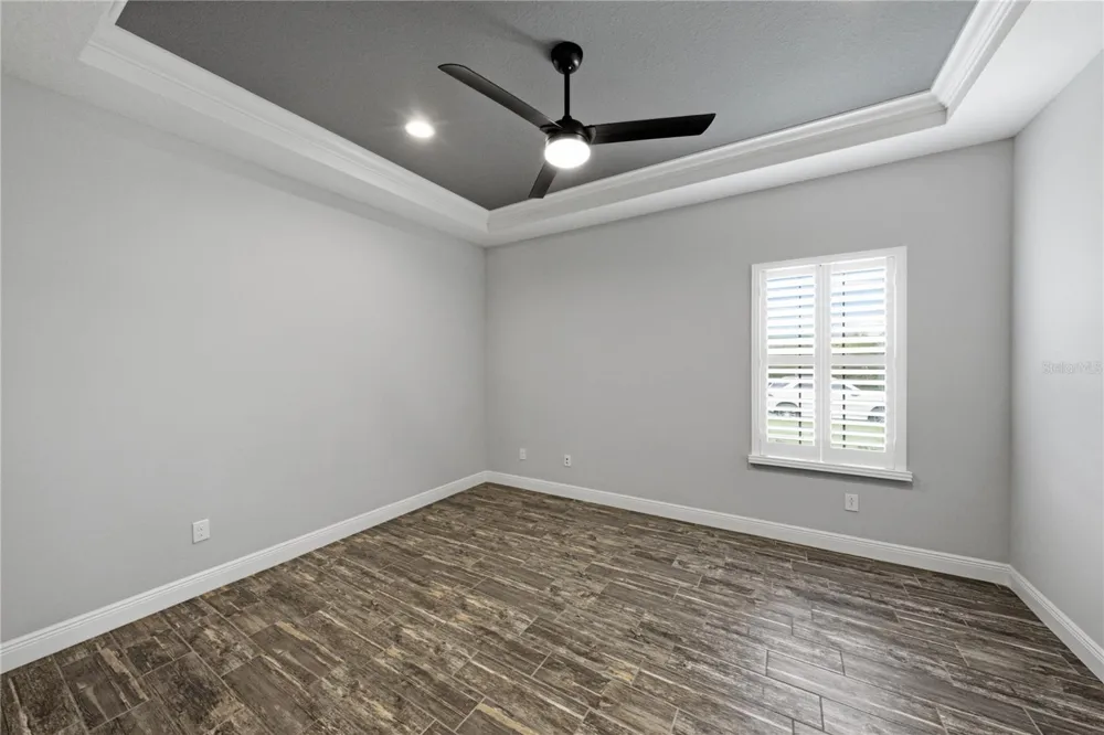 6904 EBB TIDE AVENUE Apollo Beach, FL 33572