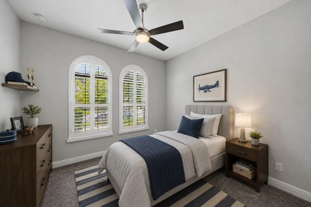 6904 EBB TIDE AVENUE Apollo Beach, FL 33572