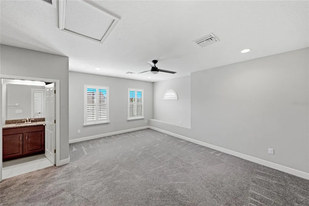 6904 EBB TIDE AVENUE Apollo Beach, FL 33572