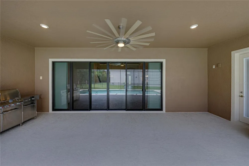 6904 EBB TIDE AVENUE Apollo Beach, FL 33572