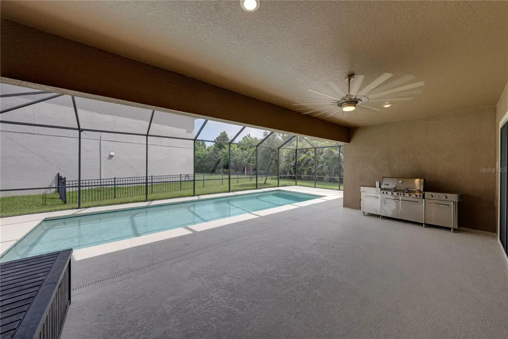 6904 EBB TIDE AVENUE Apollo Beach, FL 33572