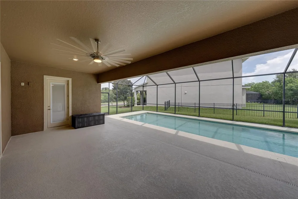 6904 EBB TIDE AVENUE Apollo Beach, FL 33572