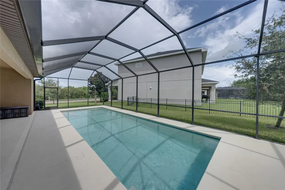 6904 EBB TIDE AVENUE Apollo Beach, FL 33572