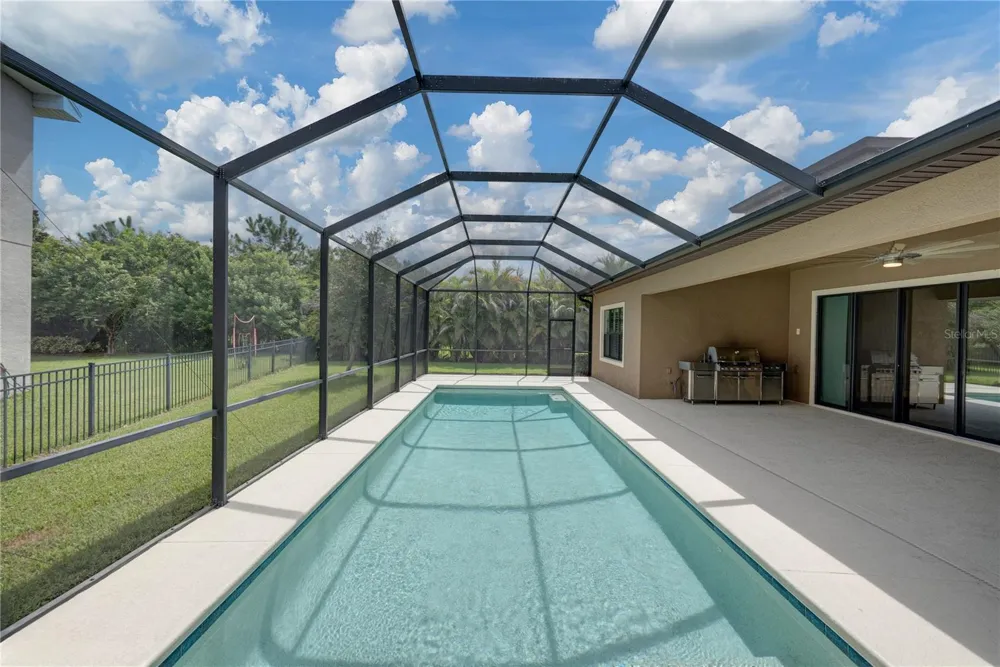 6904 EBB TIDE AVENUE Apollo Beach, FL 33572
