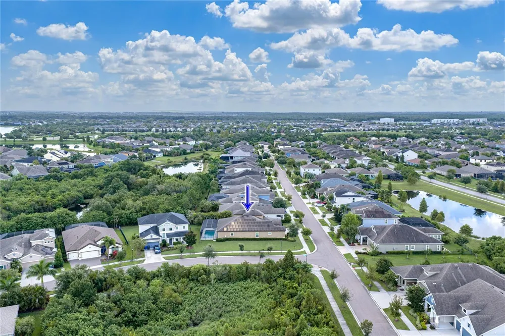 6904 EBB TIDE AVENUE Apollo Beach, FL 33572